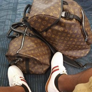 Meet your Posher, Corey